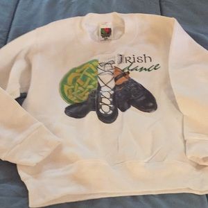 NWOT Irish dance sweatshirt